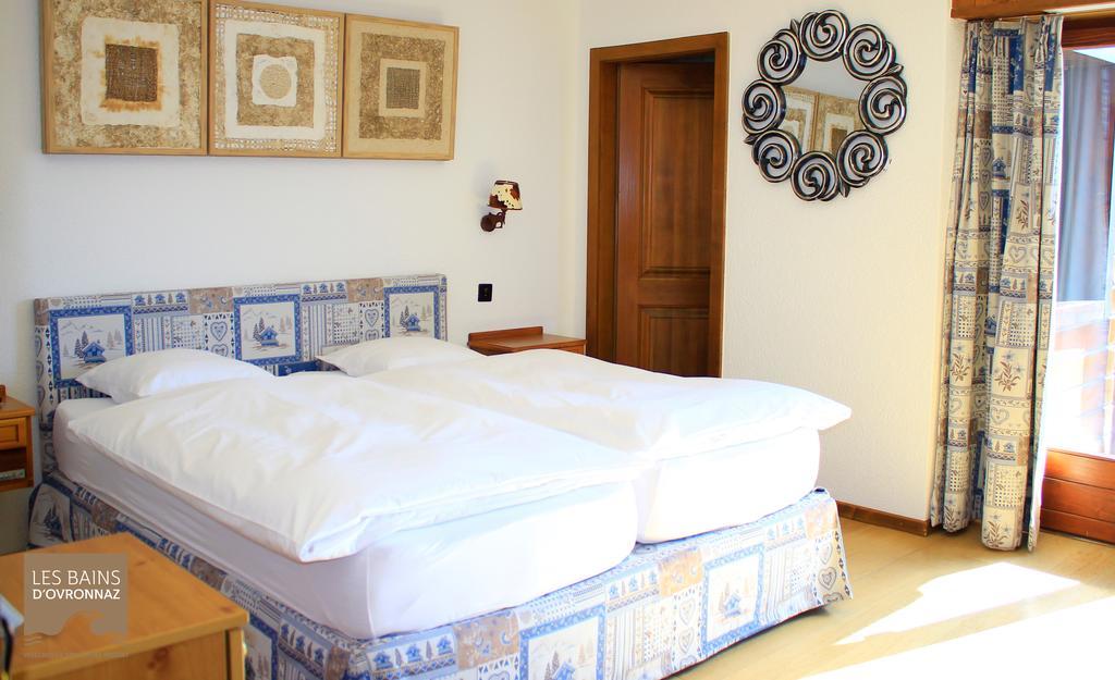 Hostellerie De L'Ardeve Овронна Экстерьер фото
