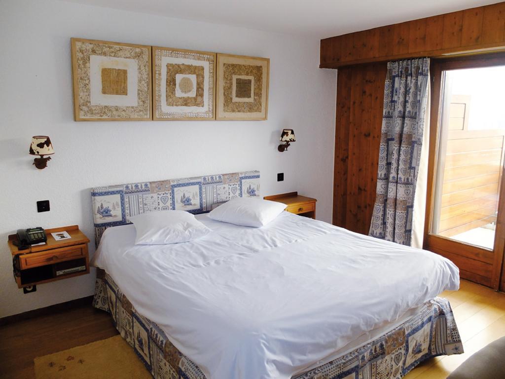 Hostellerie De L'Ardeve Овронна Экстерьер фото