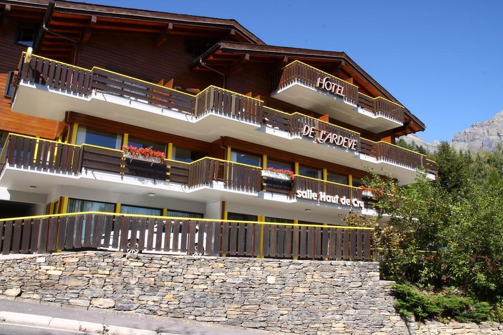 Hostellerie De L'Ardeve Овронна Экстерьер фото