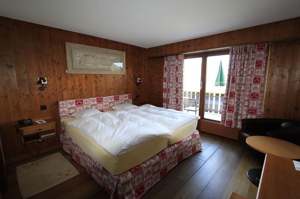 Hostellerie De L'Ardeve Овронна Экстерьер фото